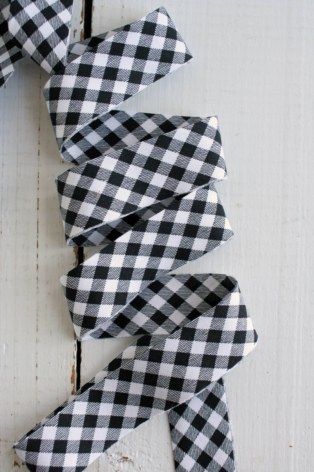 2.5" Bias Quilt Binding for Sewing, Campfire Black Gingham: Prepacked